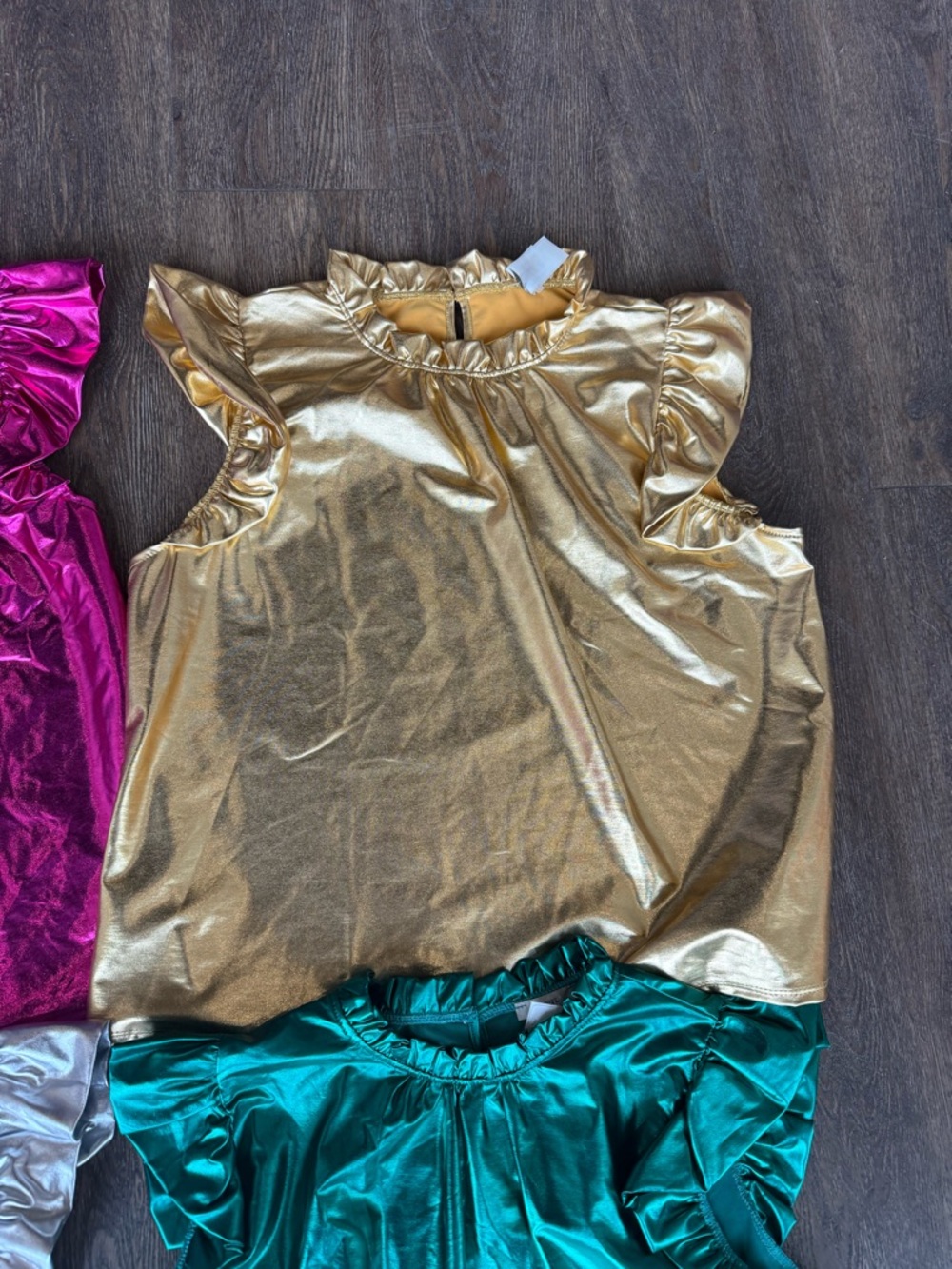 Jodifl Metallic Ruffle Sleeve Top Lot S17 - Picture 5 of 6